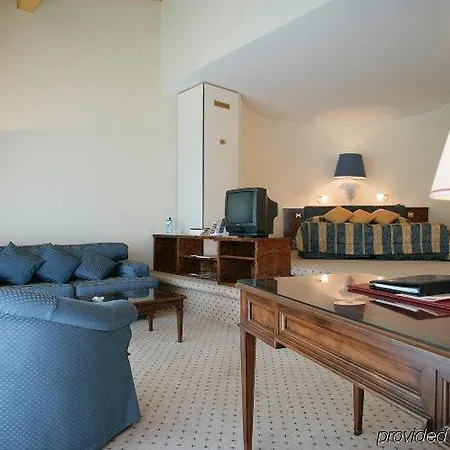 Principe Leopoldo Hotel